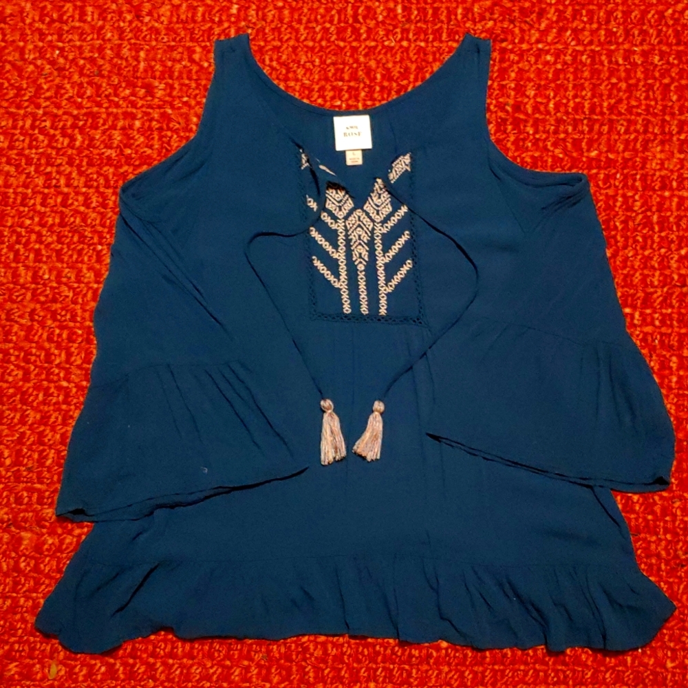 Knox Rose Boho Cold Shoulder Top
